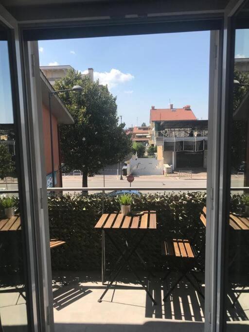 Premium Apartment With Parking Ciampino Buitenkant foto